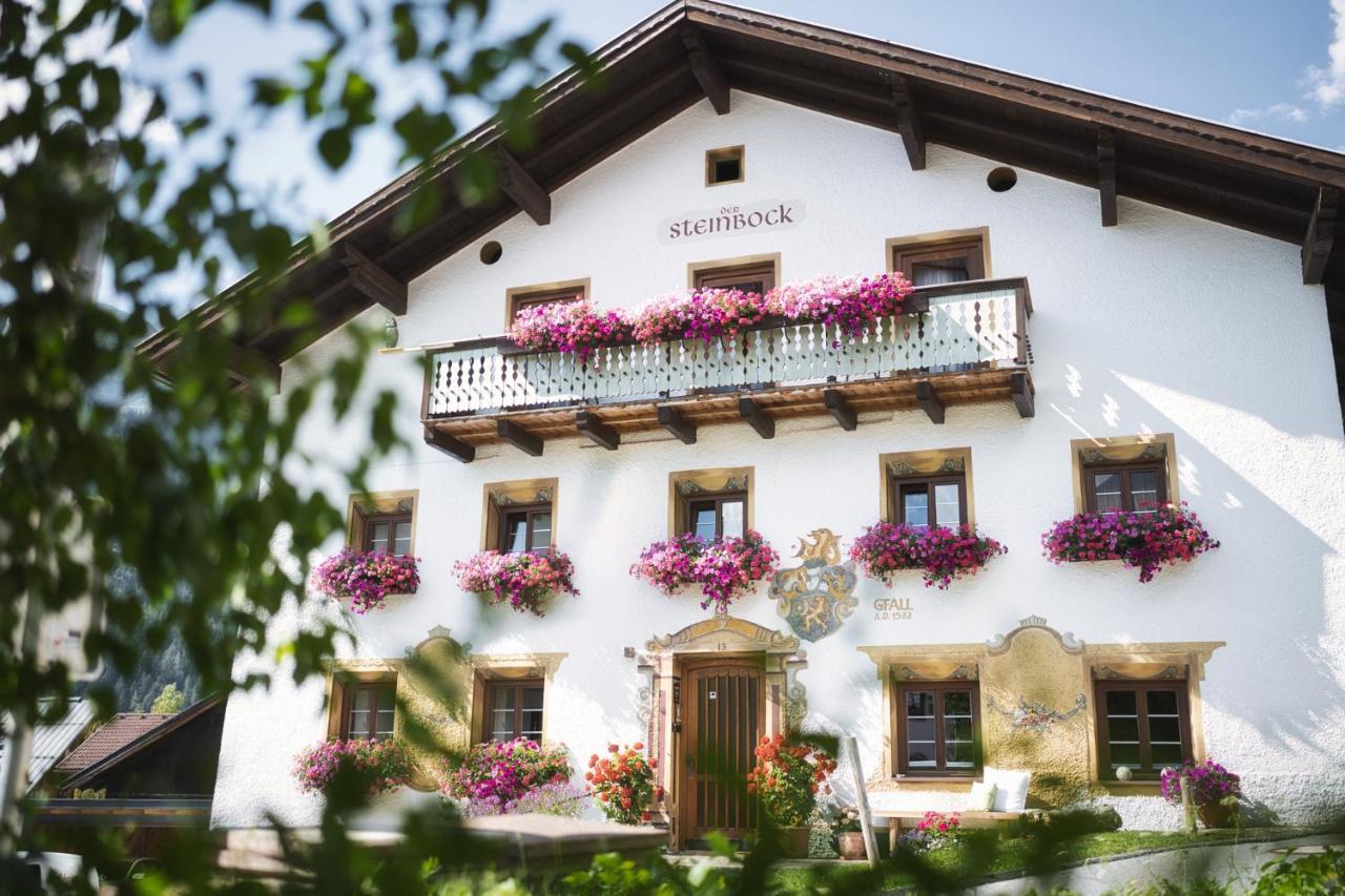 Pension der Steinbock - das Bauernhaus St. Anton am Arlberg Exterior foto